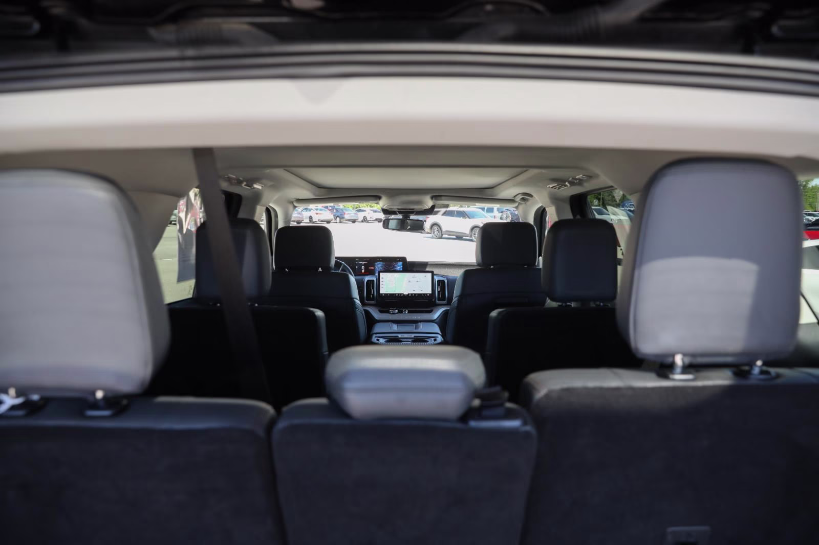 2025 Agate Black Metallic Ford Expedition Active 4X4 SUV