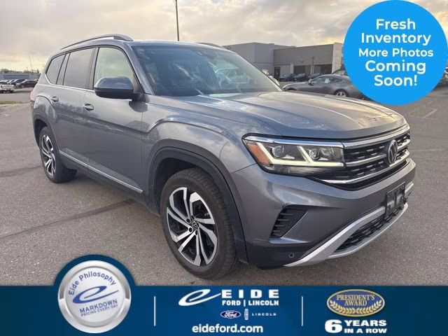2022 Silver Volkswagen Atlas SEL AWD SUV