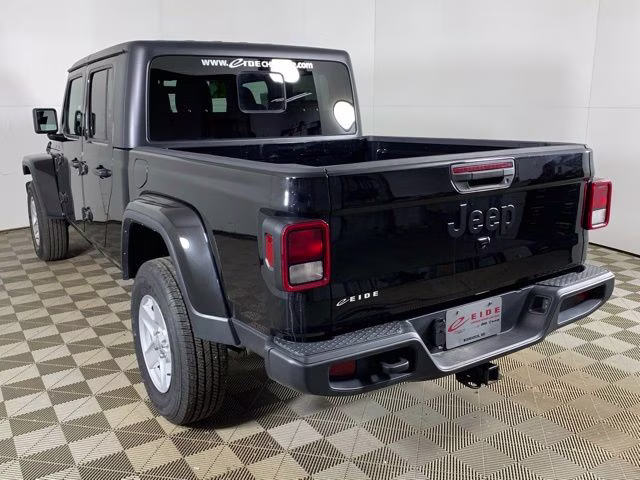 2023 Black Clearcoat Jeep Gladiator Sport S 4X4 Truck