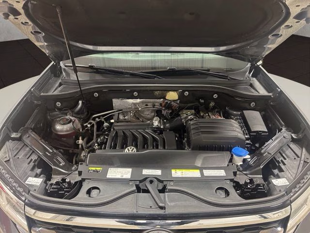 2022 Platinum Gray Metallic Volkswagen Atlas SEL AWD SUV