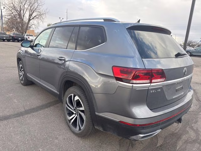 2022 Silver Volkswagen Atlas SEL AWD SUV