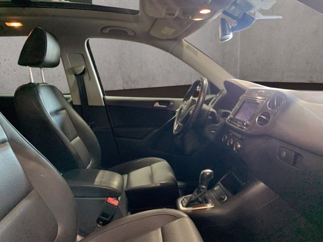 2016 Gray Metallic Volkswagen Tiguan SE AWD SUV