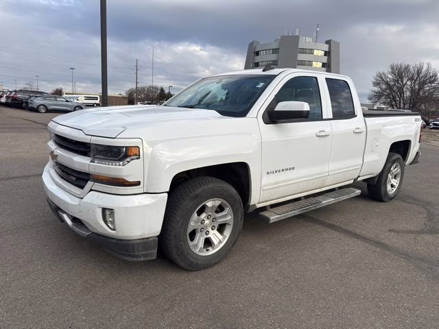 2016 Summit White Chevrolet Silverado 1500 LT 4X4 Truck