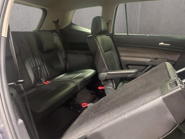 2022 Platinum Gray Metallic Volkswagen Atlas SEL AWD SUV