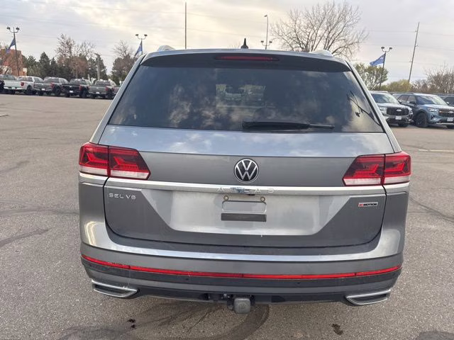 2022 Silver Volkswagen Atlas SEL AWD SUV