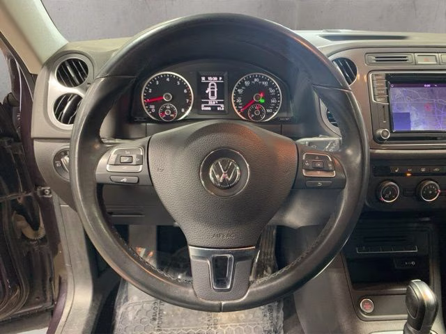 2016 Gray Metallic Volkswagen Tiguan SE AWD SUV