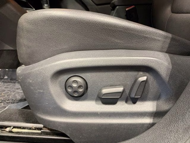 2016 Gray Metallic Volkswagen Tiguan SE AWD SUV