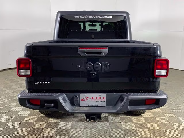 2023 Black Clearcoat Jeep Gladiator Sport S 4X4 Truck