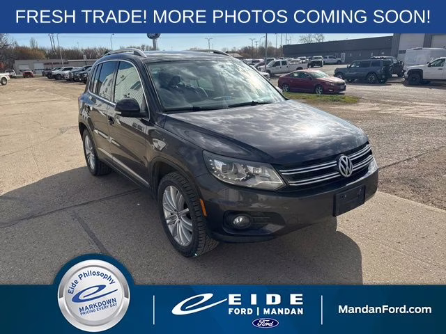 2016 Gray Volkswagen Tiguan SE AWD SUV
