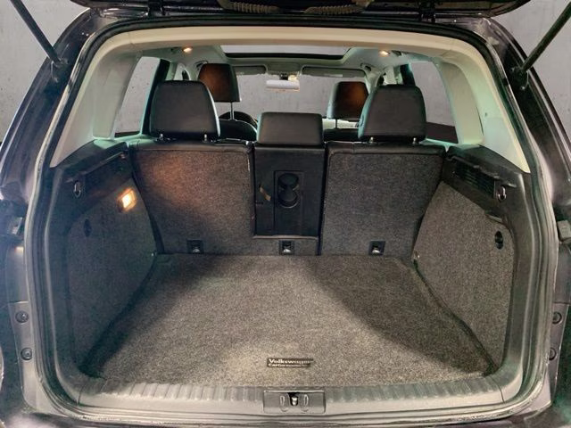 2016 Gray Metallic Volkswagen Tiguan SE AWD SUV