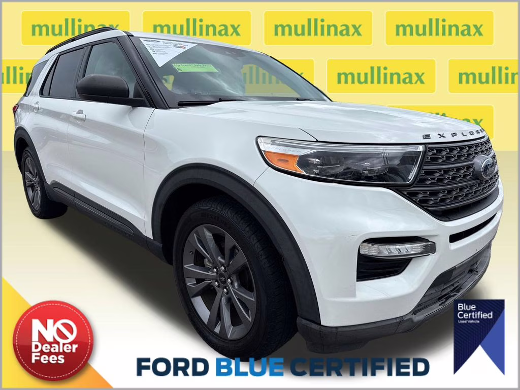 2021 Star White Metallic Tri-Coat Ford Explorer XLT RWD SUV