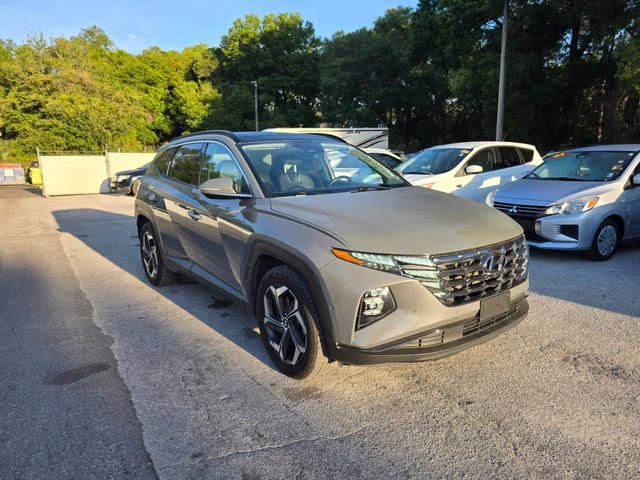 2024 Hampton Gray Hyundai Tucson Limited FWD SUV