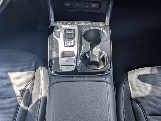 2024 Hampton Gray Hyundai Tucson Limited FWD SUV