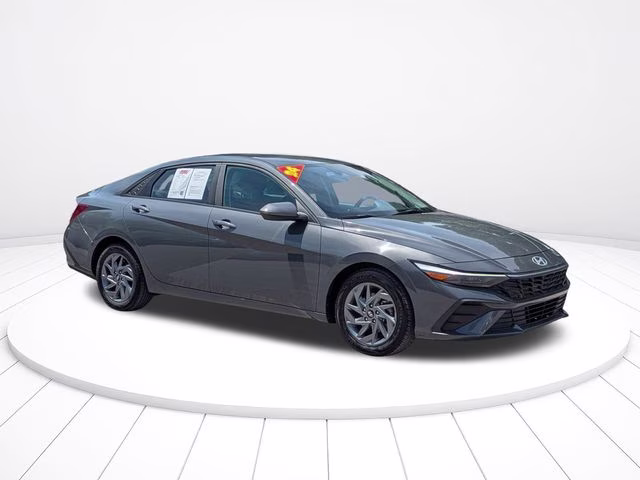 2024 Ecotronic Gray Hyundai Elantra SEL FWD Sedan