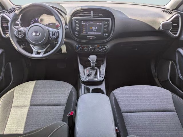 2020 Mars Orange Kia Soul S FWD Hatchback