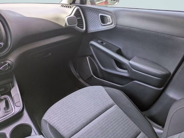 2020 Mars Orange Kia Soul S FWD Hatchback