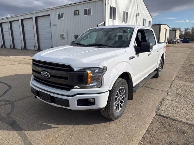 2020 Oxford White Ford F-150 XLT 4X4 Truck