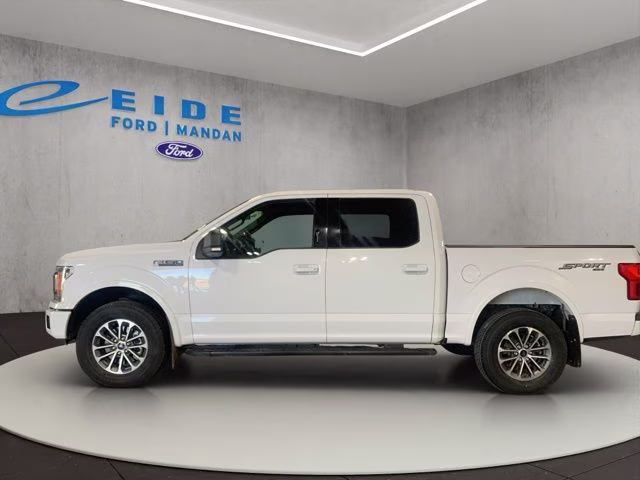 2020 Oxford White Ford F-150 XLT 4X4 Truck