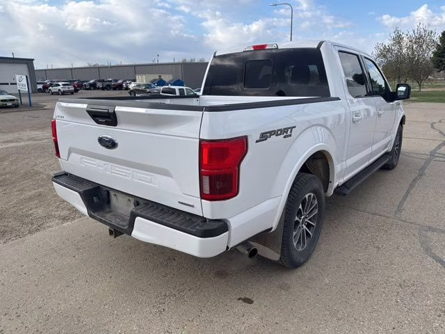 2020 Oxford White Ford F-150 XLT 4X4 Truck