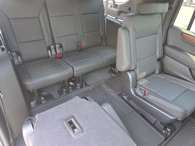 2026 Summit White GMC Yukon XL Denali 4X4 SUV