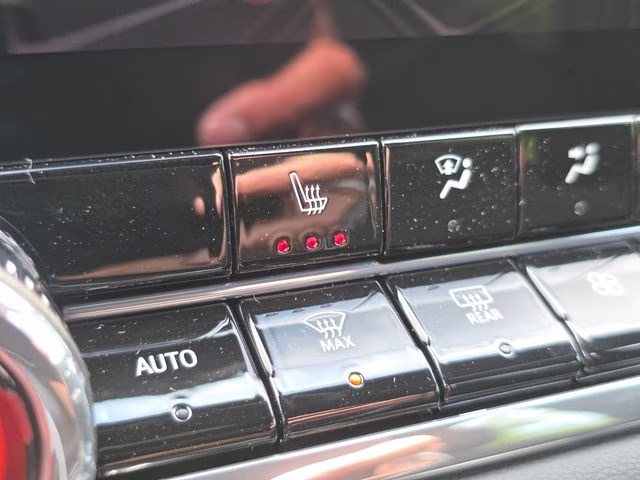 2026 Sterling Metallic GMC Canyon Elevation 4X4 Truck
