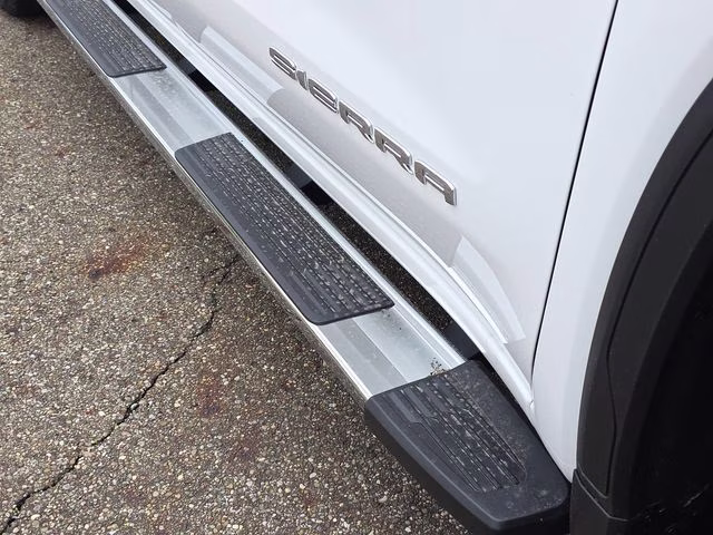 2026 Summit White GMC Sierra 1500 SLT 4X4 Truck