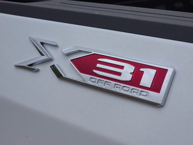 2026 Summit White GMC Sierra 1500 SLT 4X4 Truck