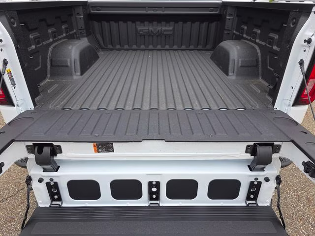 2026 Summit White GMC Sierra 1500 SLT 4X4 Truck