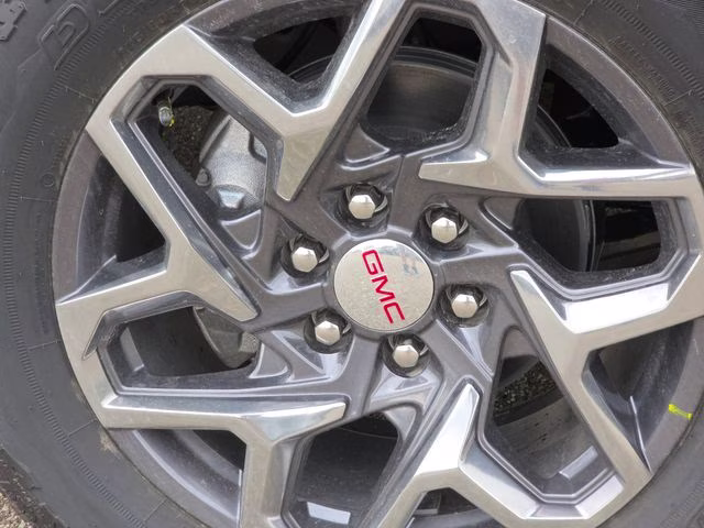 2026 Glacier White Tricoat GMC Sierra 1500 SLT 4X4 Truck