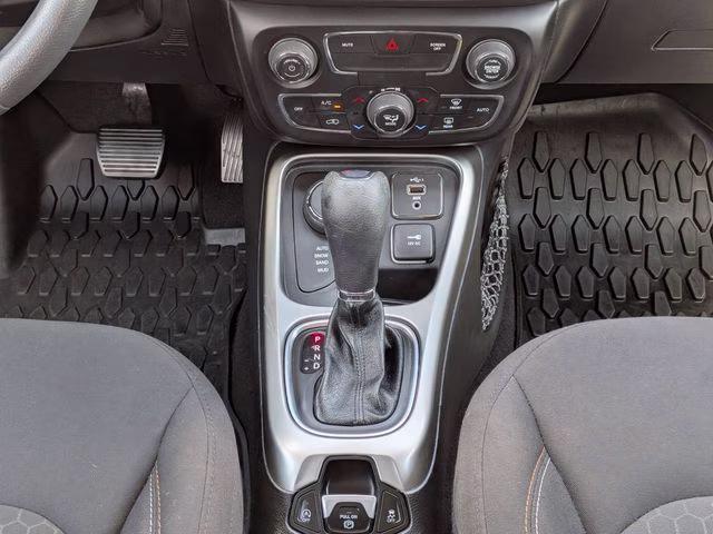 2021 Diamond Black Crystal Pearlcoat Jeep Compass Sport 4X4 SUV