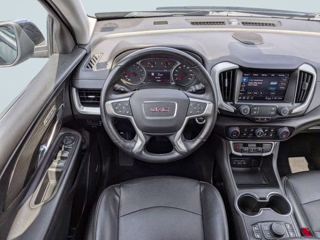 2022 Ebony Twilight Metallic GMC Terrain SLT FWD SUV