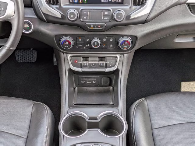 2022 Ebony Twilight Metallic GMC Terrain SLT FWD SUV