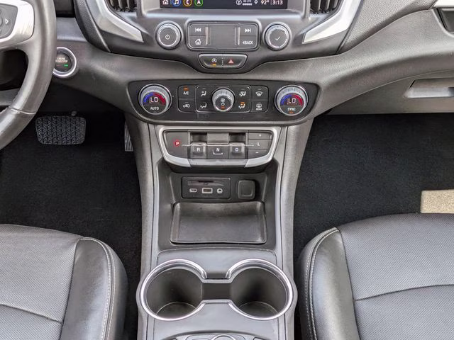 2022 Ebony Twilight Metallic GMC Terrain SLT FWD SUV