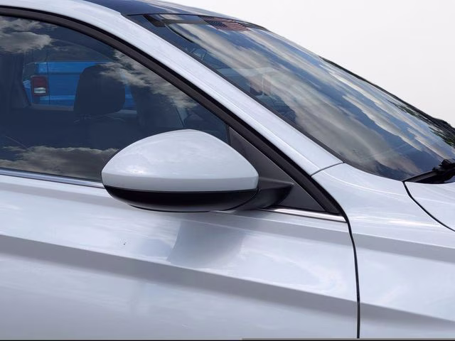 2024 Opal White Pearl Volkswagen Jetta 1.5T SE FWD Sedan