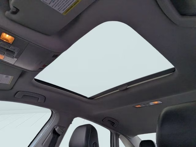 2024 Opal White Pearl Volkswagen Jetta 1.5T SE FWD Sedan