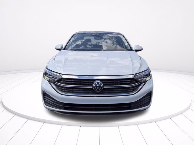 2024 Opal White Pearl Volkswagen Jetta 1.5T SE FWD Sedan
