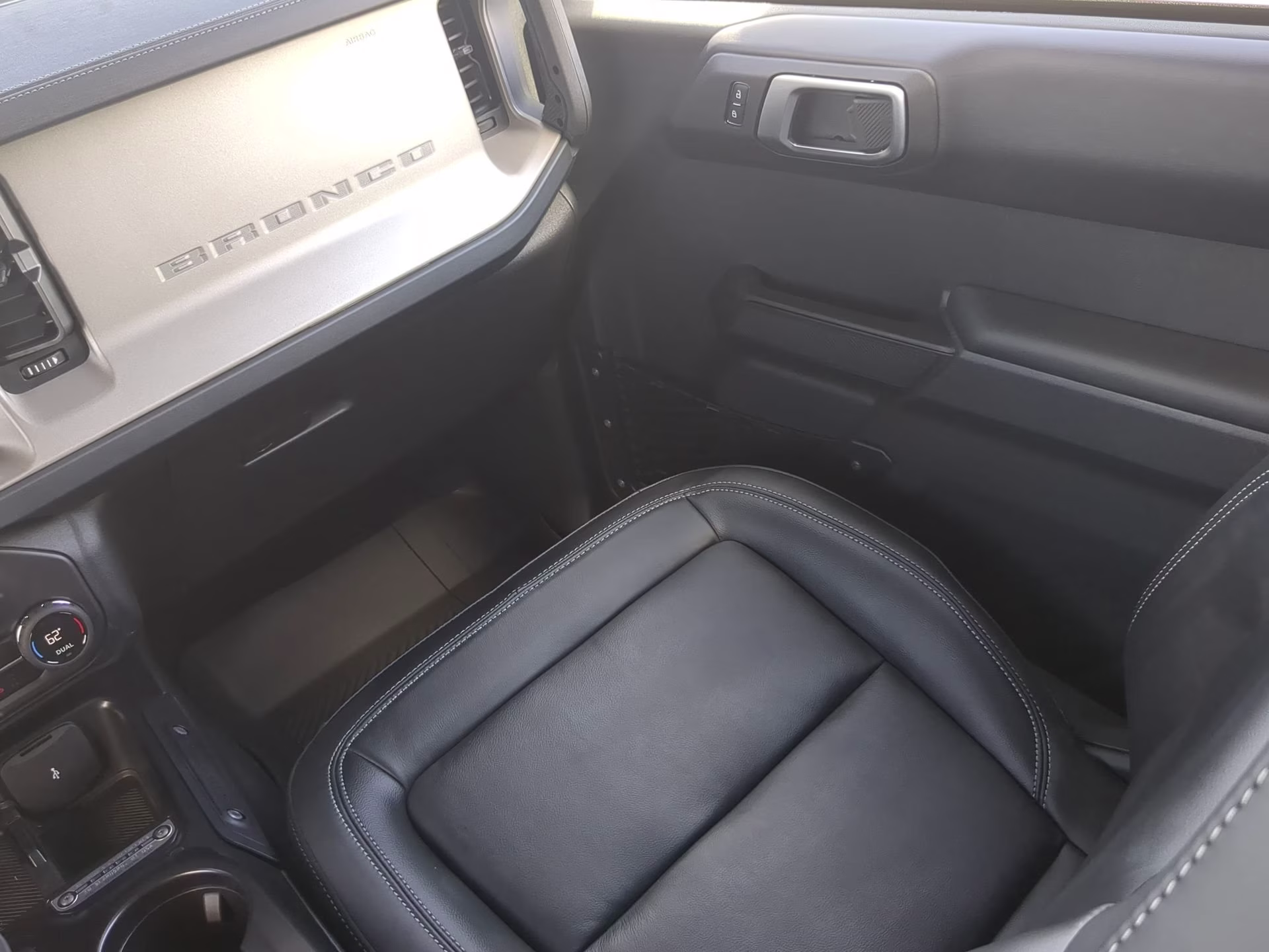 2026 Marsh Gray Ford Bronco Outer Banks 4X4 Convertible