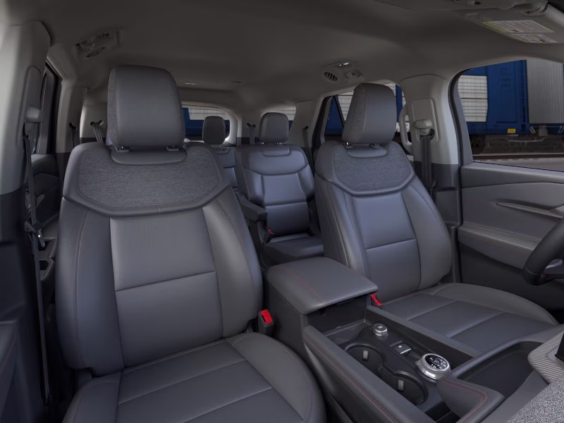 2026 Space White Metallic Ford Explorer Active RWD SUV