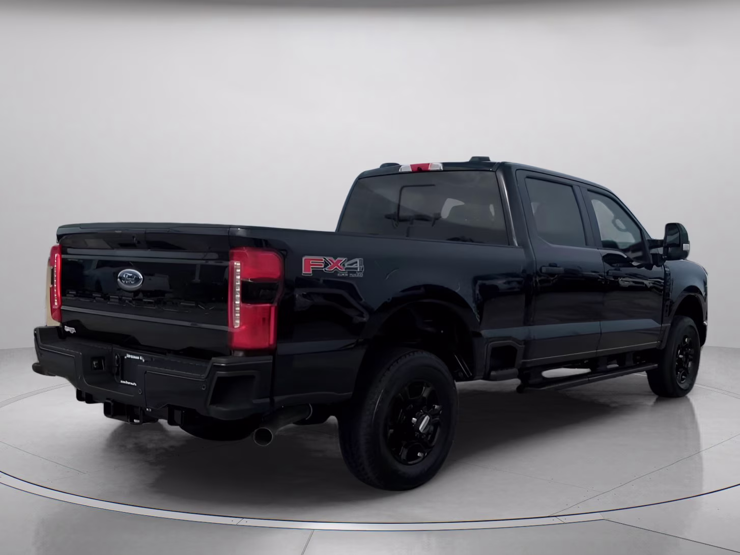 2026 Agate Black Metallic Ford Super Duty F-250 SRW XL Crew Cab Pickup 4X4 Truck