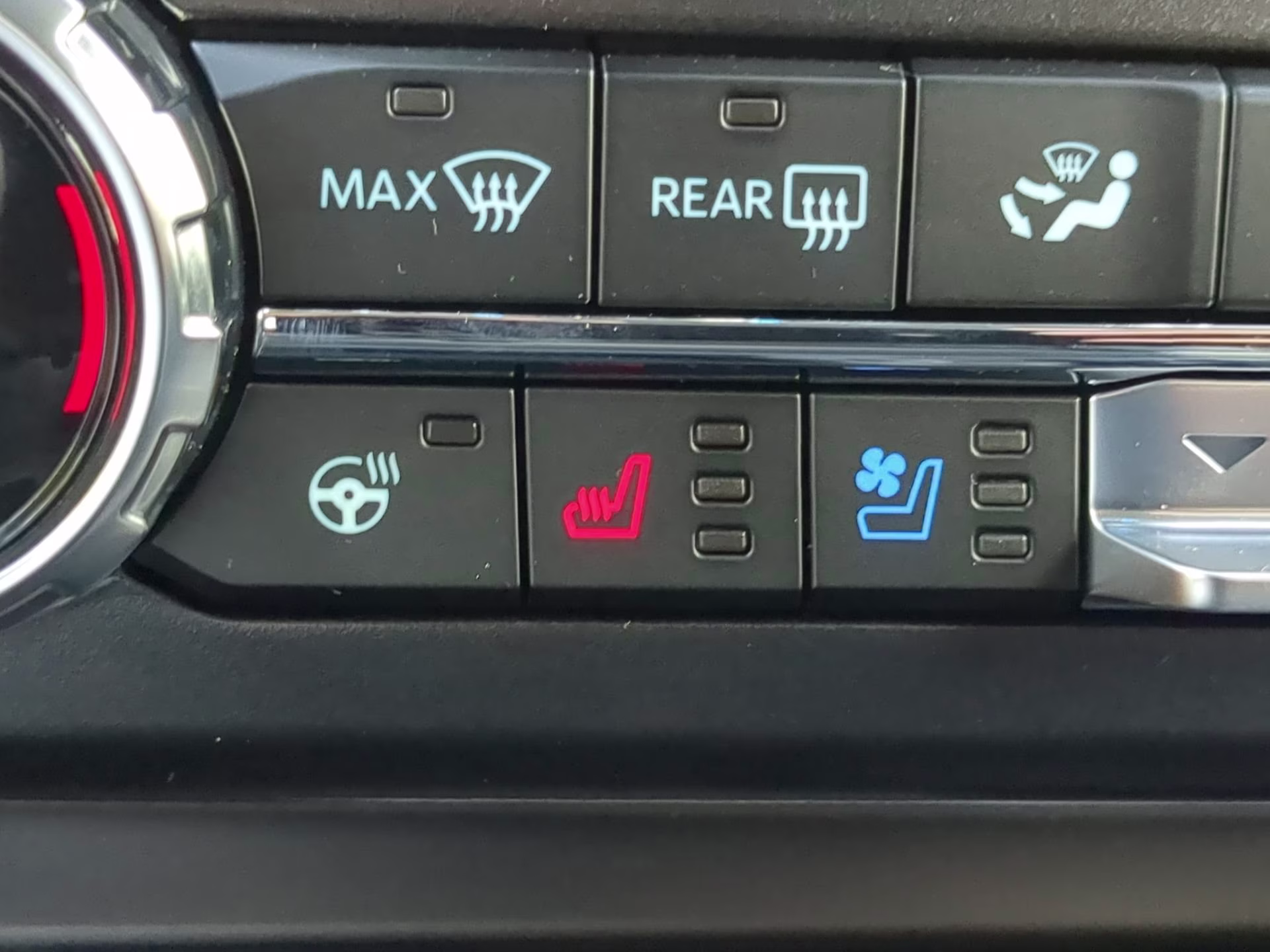 2026 Avalanche Ford Super Duty F-250 SRW LARIAT Crew Cab Pickup 4X4 Truck