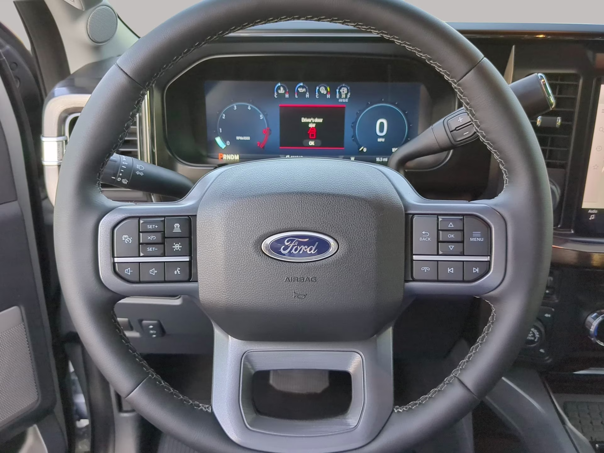 2026 Avalanche Ford Super Duty F-250 SRW LARIAT Crew Cab Pickup 4X4 Truck