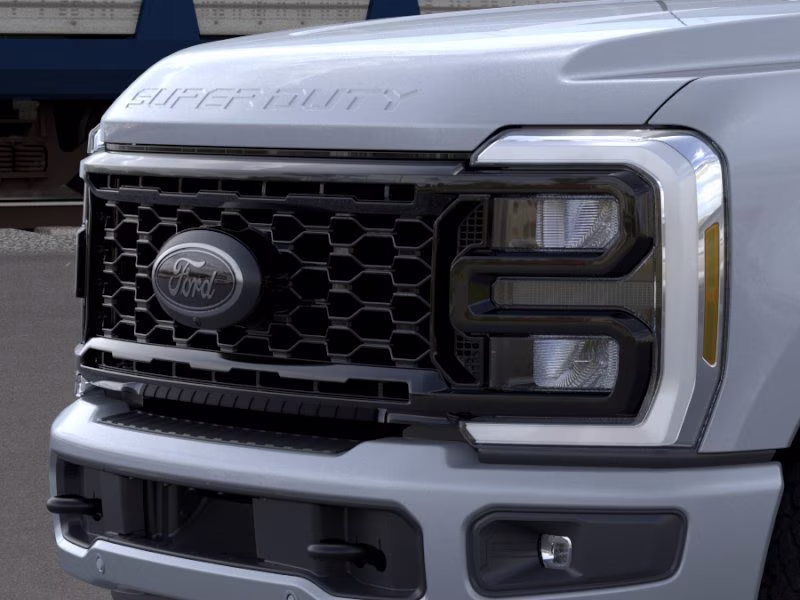 2026 Glacier Gray Metallic Tri-Coat Ford Super Duty F-250 SRW LARIAT Crew Cab Pickup 4X4 Truck