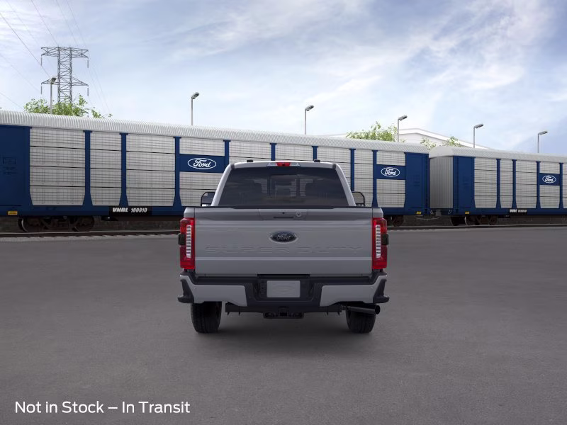 2026 Avalanche Ford Super Duty F-250 SRW LARIAT Crew Cab Pickup 4X4 Truck
