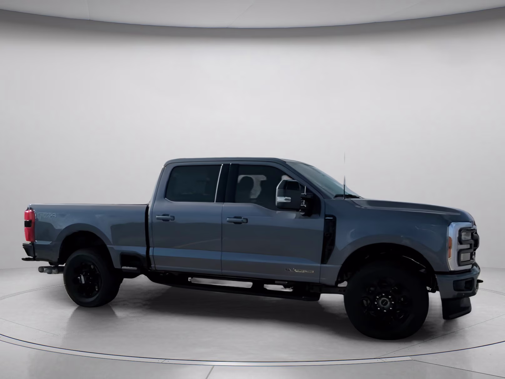 2026 Carbonized Gray Metallic Ford Super Duty F-250 SRW LARIAT Crew Cab Pickup 4X4 Truck