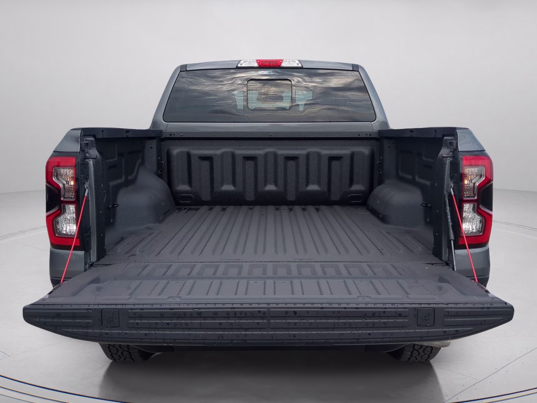 2026 Carbonized Gray Metallic Ford Ranger XLT Crew Cab Pickup RWD Truck