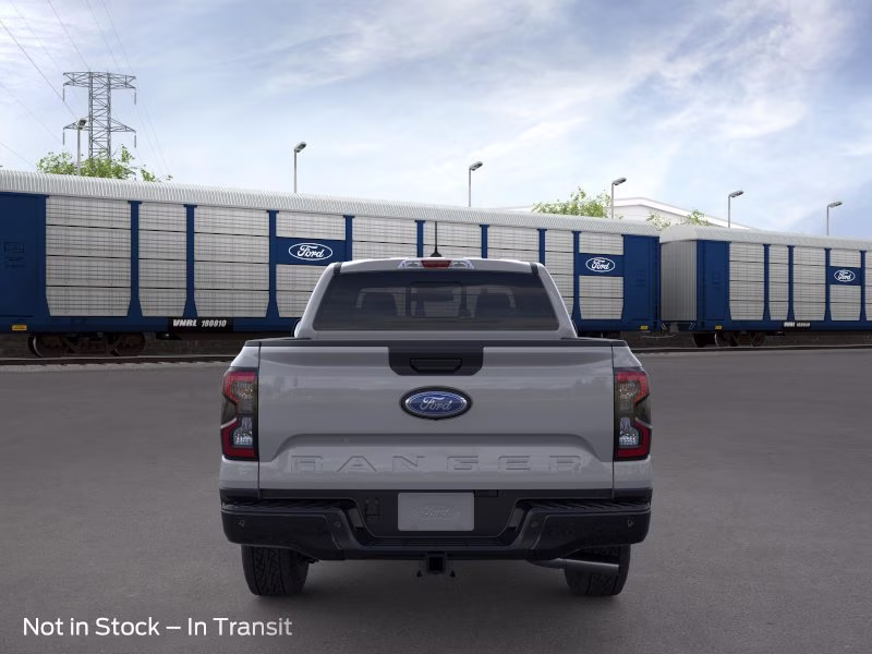 2026 Avalanche Ford Ranger XLT Crew Cab Pickup RWD Truck