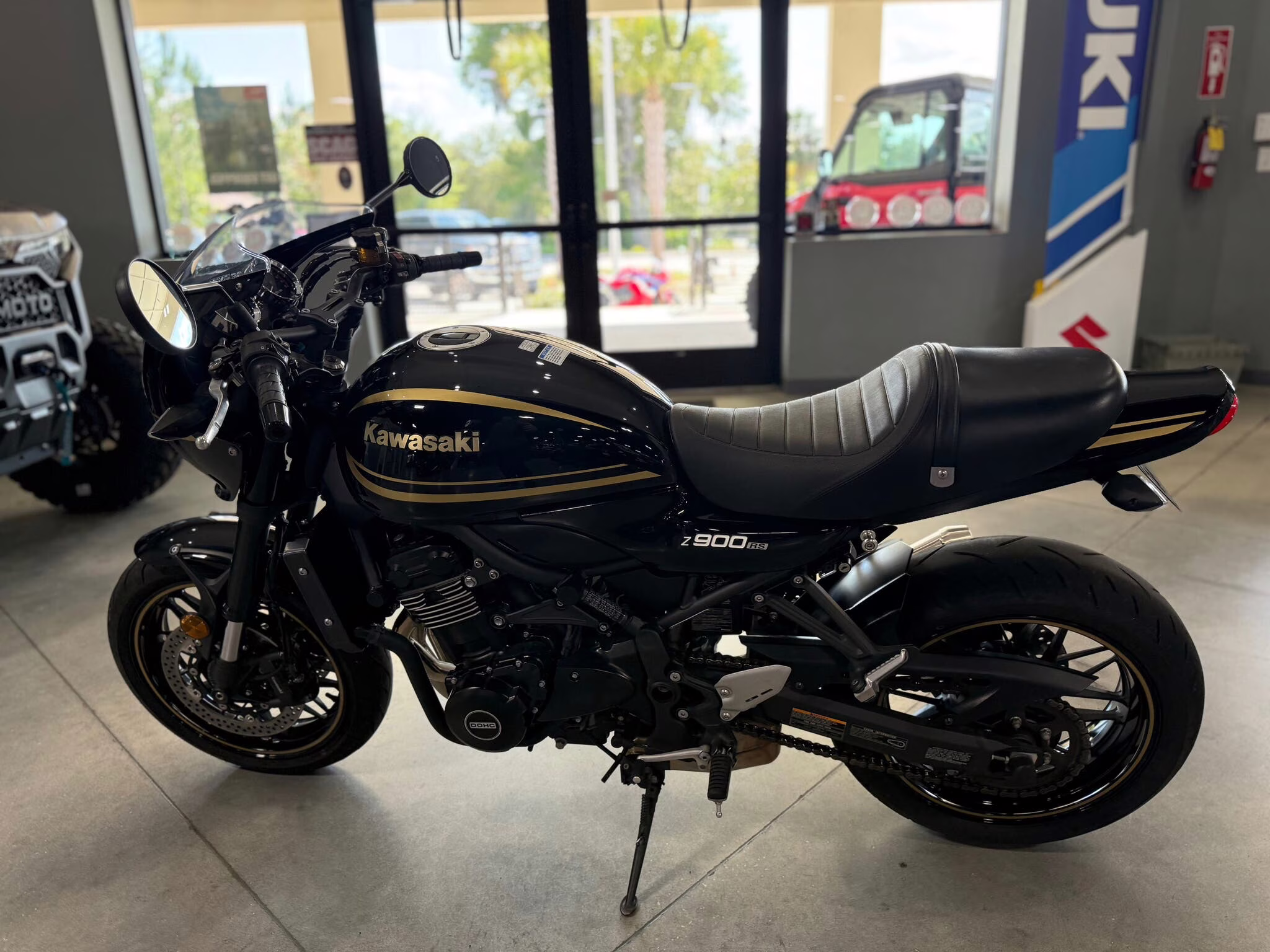 2024 Kawasaki Z900RS Cafe Motorcycle