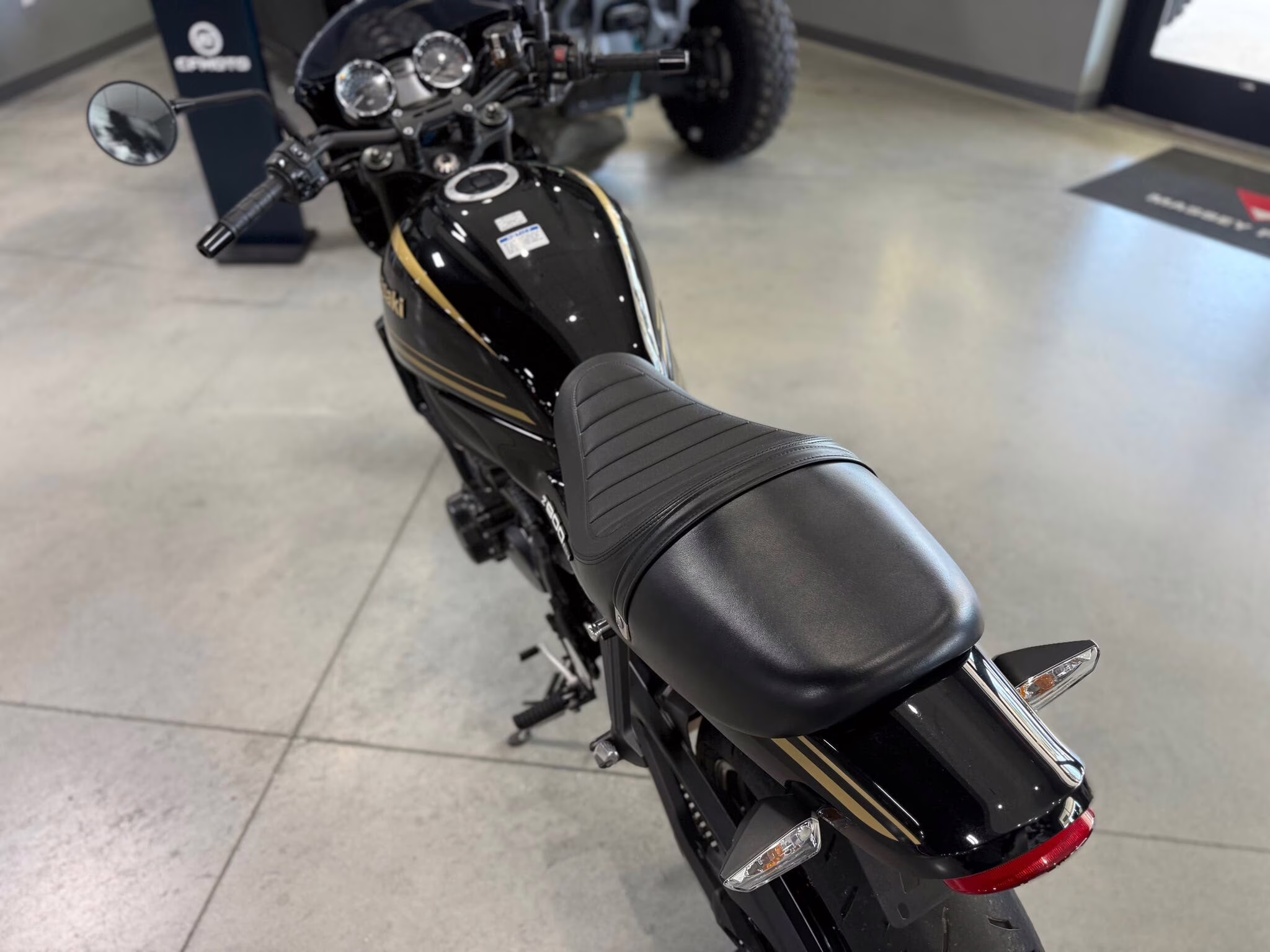 2024 Kawasaki Z900RS Cafe Motorcycle