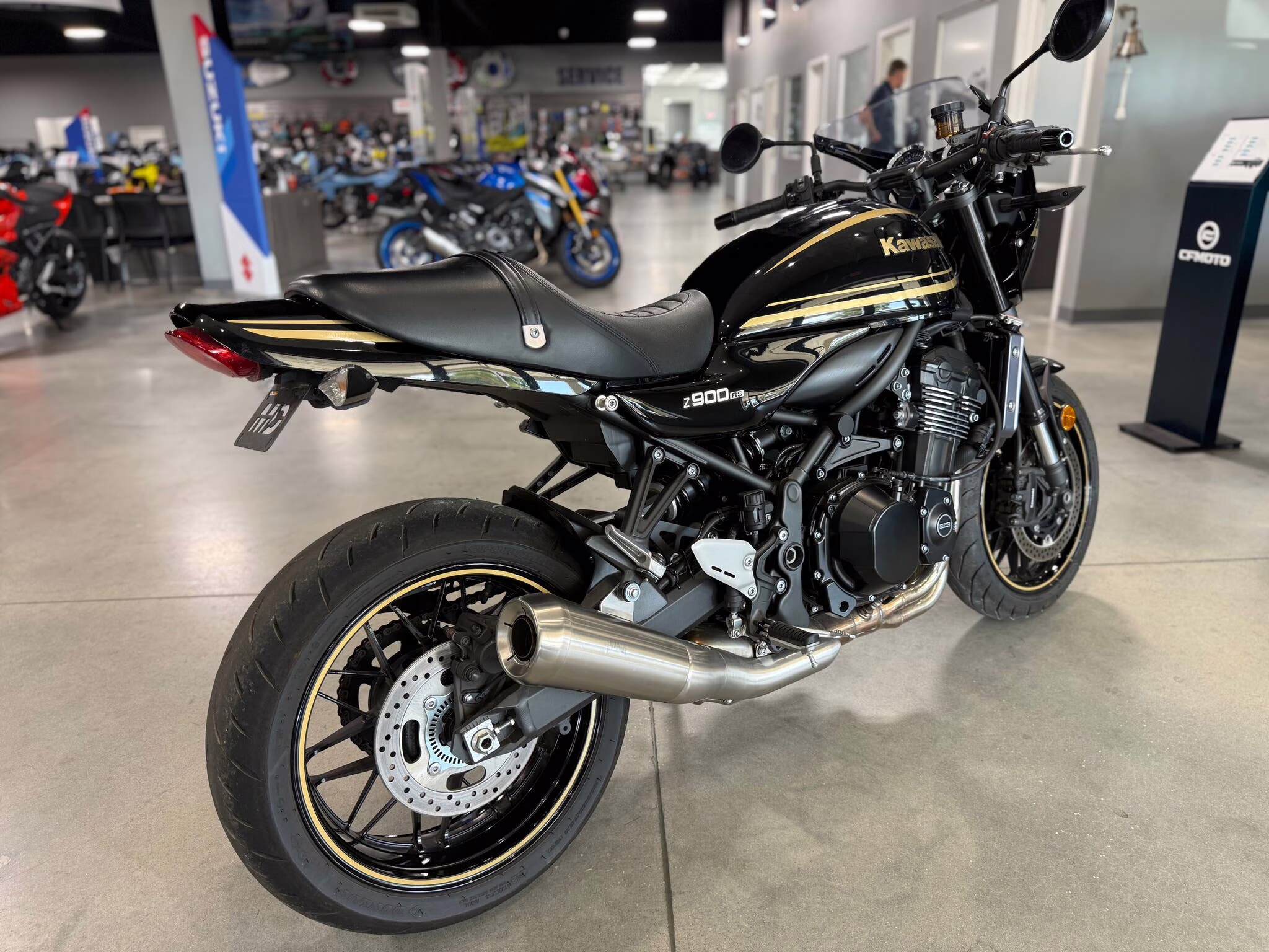 2024 Kawasaki Z900RS Cafe Motorcycle