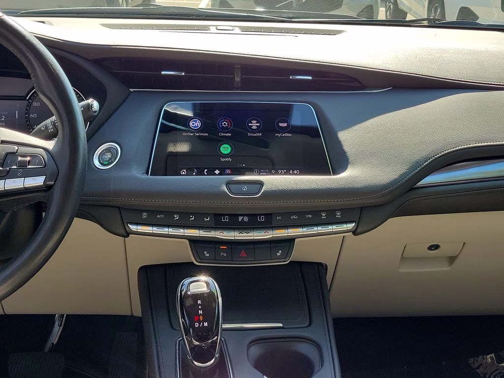 2023 Latte Metallic Cadillac XT4 FWD Luxury FWD SUV